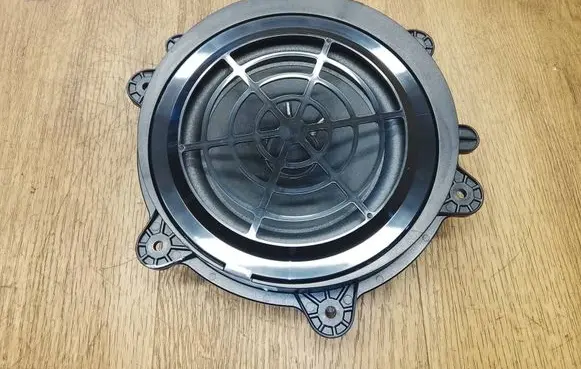 Porsche Macan (95B) Rear door speaker 7PP035710C