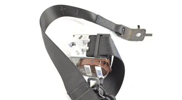 Jeep Grand Cherokee (WK) Rear seatbelt 5ME40DX9AA