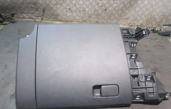 Volkswagen Up Glove box 1S1857097C 0520150031