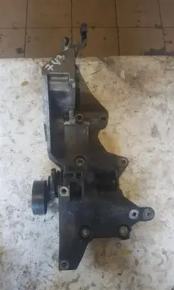 Generator/alternator bracket