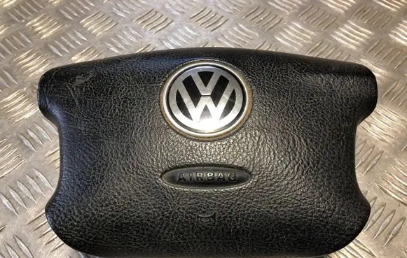 Volkswagen PASSAT B6 Steering wheel airbag 111205100 898908010 001FQ08KP4L