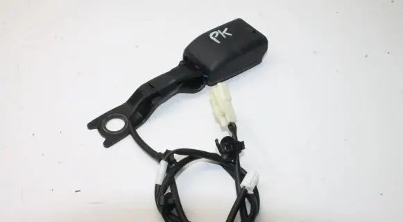 Mitsubishi Outlander Front seatbelt buckle