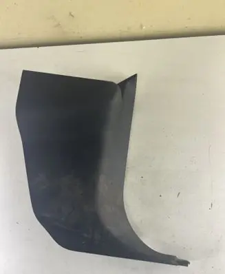Foot area side trim