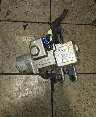 Opel Mokka X Electric power steering pump 28139217 F533200716