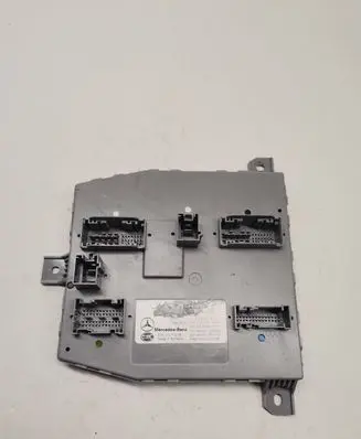 Mercedes-Benz C AMG W205 Comfort/convenience module A2059006330