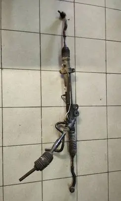 Nissan Navara D40 Steering rack