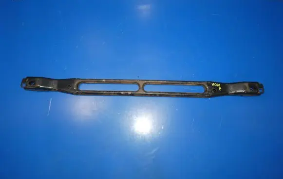 Volvo XC60 Front bumper support beam 