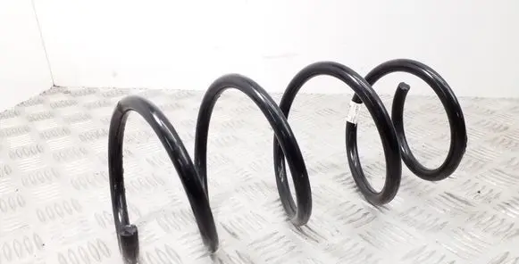 Volkswagen PASSAT B8 Front coil spring MUW