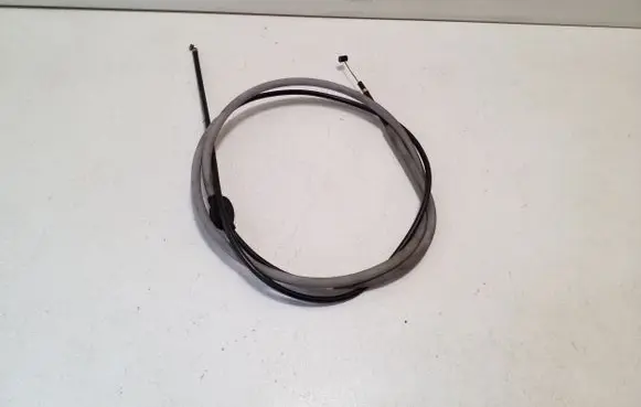 Engine bonnet/hood lock release cable