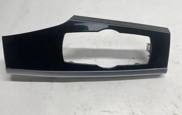 BMW X4 F26 Panel trim 9329355