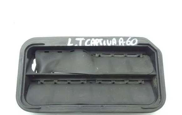 Chevrolet Captiva Trunk grilles 