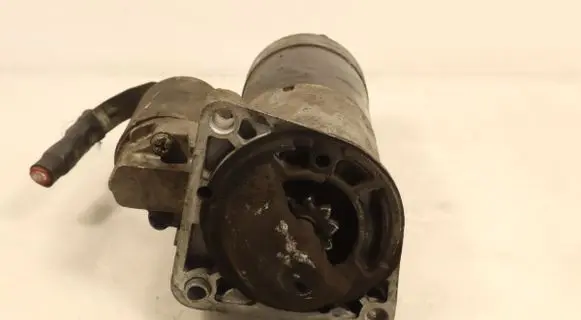 Opel Insignia A Starter motor 