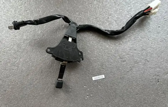 Nissan Patrol 160 Fan control module 27660C6000