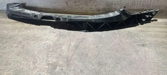 Skoda Octavia Mk2 (1Z) Front bumper mounting bracket 320020111353150