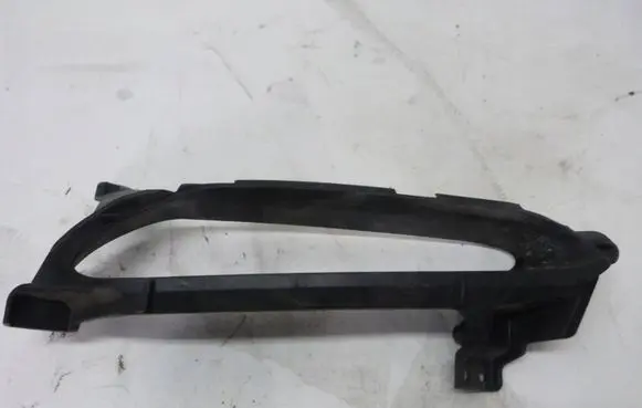 Mazda 3 II Front bumper lower grill LBBS250102