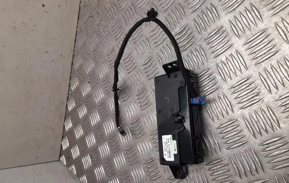 Hyundai Kona II Aerial antenna amplifier 96240HF450