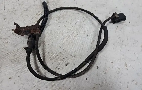 Toyota Corolla Verso AR10 Rear ABS sensor wiring