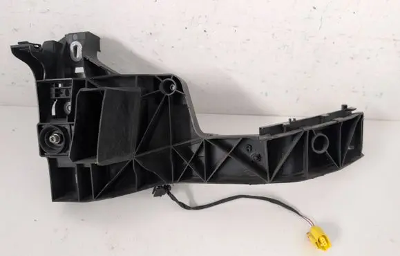 Audi Q8 Headlight/headlamp mounting bracket 4M8805607A
