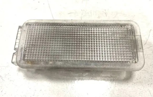 Peugeot 508 Front door interior light 