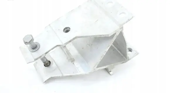 BMW 5 G30 G31 Front bumper mounting bracket 7357216