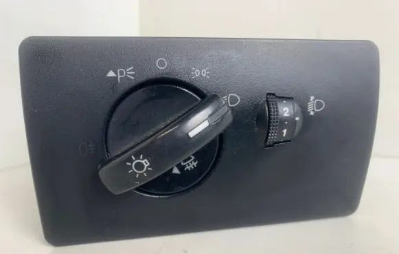 Ford Mondeo Mk III Light switch 1S7T13A024CB