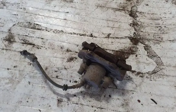 Ford Focus Front brake caliper NOCODE