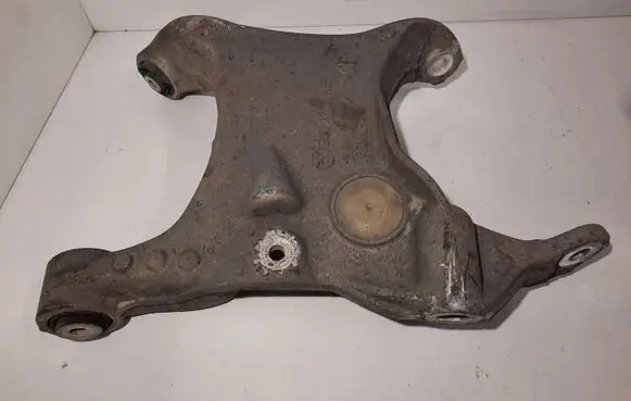 BMW 5 E60 E61 Rear upper control arm/wishbone 6758715