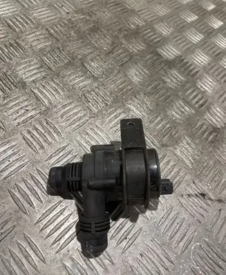 BMW X5 E70 Electric auxiliary coolant/water pump 30950017