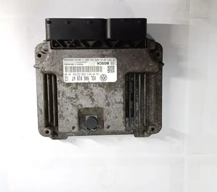 Volkswagen Golf VI Engine control unit/module 03L906018AT 0281016404