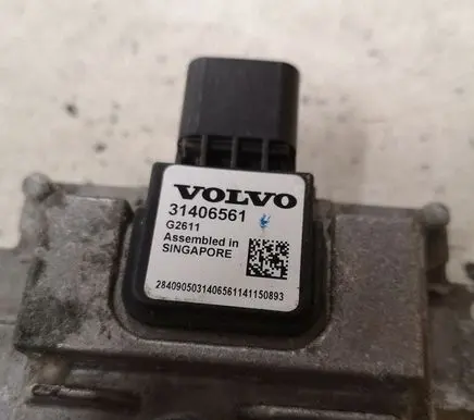 Volvo V40 Distronic sensor radar 31406561 G2611
