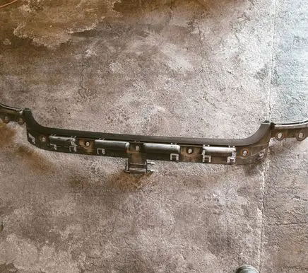 BMW 1 E81 E87 Rear bumper mounting bracket 7058521 22944911