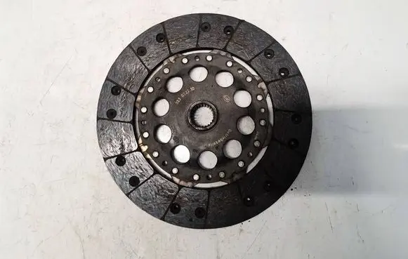 Audi A4 S4 B6 8E 8H Clutch pressure plate 323072710