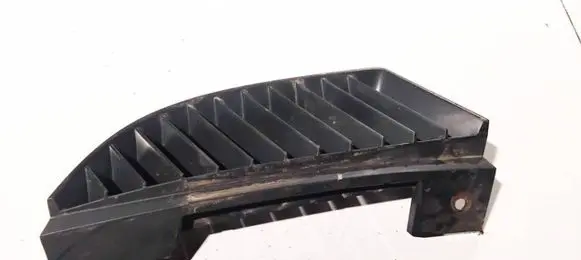 Mitsubishi Colt Front bumper lower grill mn127773