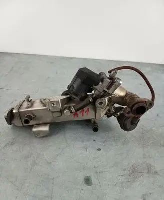 BMW 5 F10 F11 EGR valve cooler 7810751 7810871 781087102