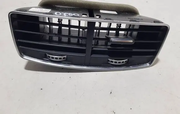 Audi A8 S8 D4 4H Rear air vent grill 4H0819203DDD 4H0819203