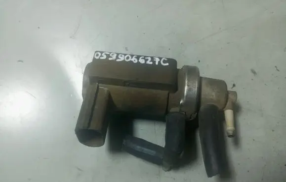 Volkswagen PASSAT B6 Turbo solenoid valve 059906627C