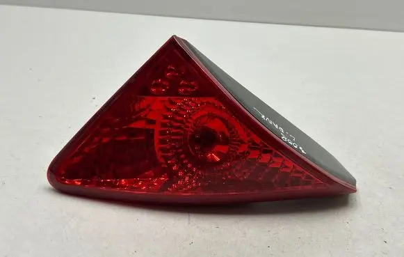 Peugeot 3008 I Tailgate rear/tail lights 26039012
