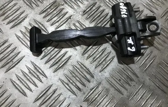 Ford Fiesta Rear door check strap stopper