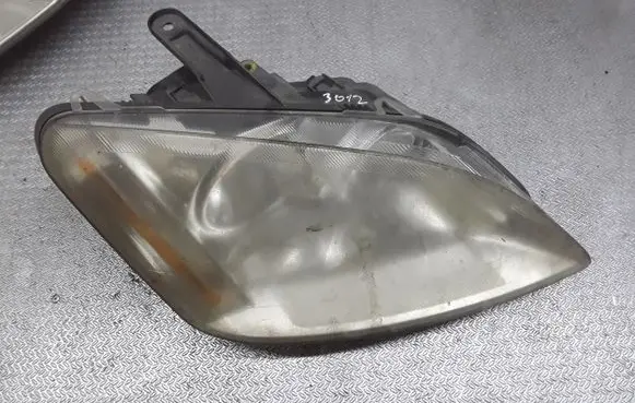 Ford Focus C-MAX Headlight/headlamp