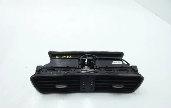 Volkswagen PASSAT B7 Dash center air vent grill 3AC819728A