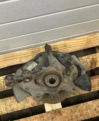 Toyota Corolla E210 E21 Front wheel hub