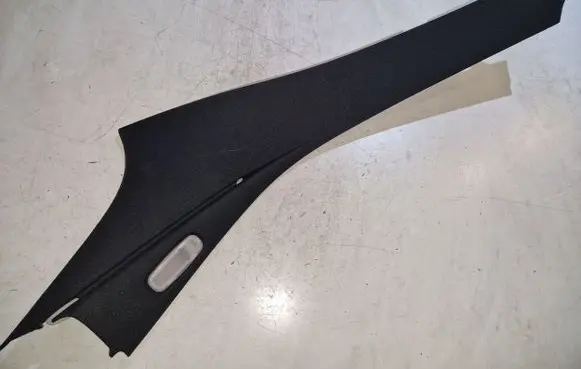 Mercedes-Benz E W212 (D)pillar trim (top) A2126900925