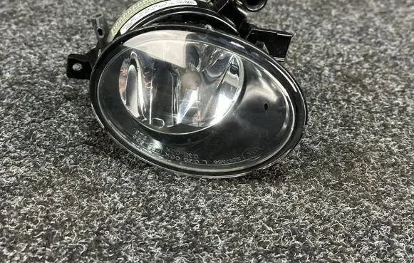 Volkswagen Golf VI Front fog light 5K0941699F
