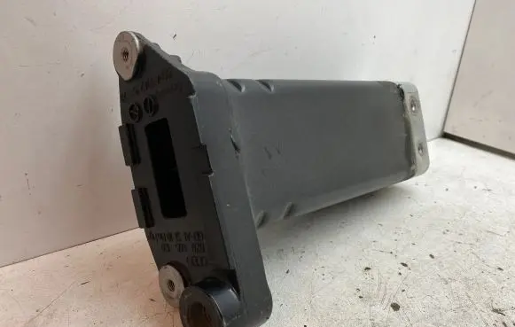 Audi A2 Front bumper shock/impact absorber 8Z0805120