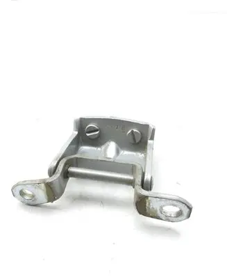 Nissan Navara D40 Rear door upper hinge