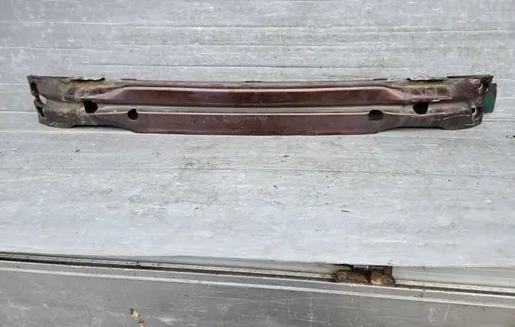 Volvo V40 Front bumper cross member 31276604
