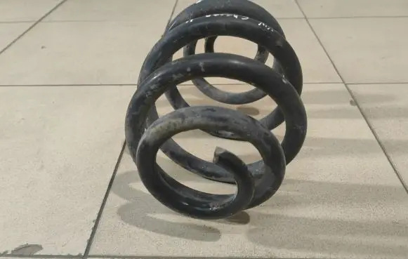 Volkswagen Sharan Rear coil spring