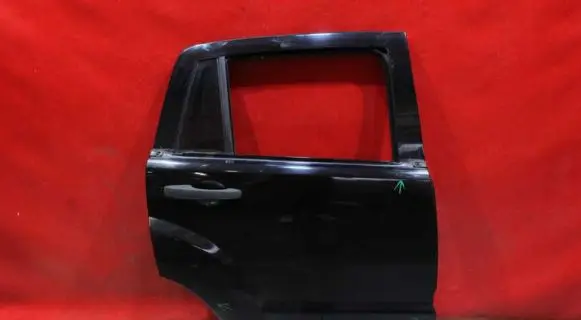 Dodge Caliber Rear door