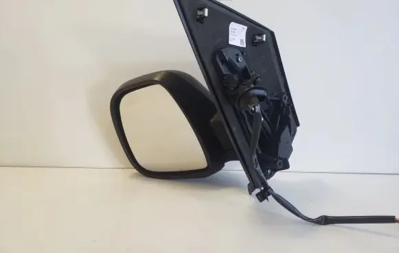 Opel Vivaro Front door electric wing mirror 98155884XT Z9551190