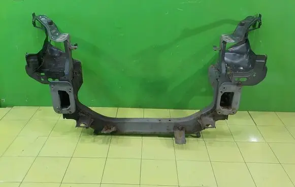 Peugeot 4007 Radiator support slam panel 